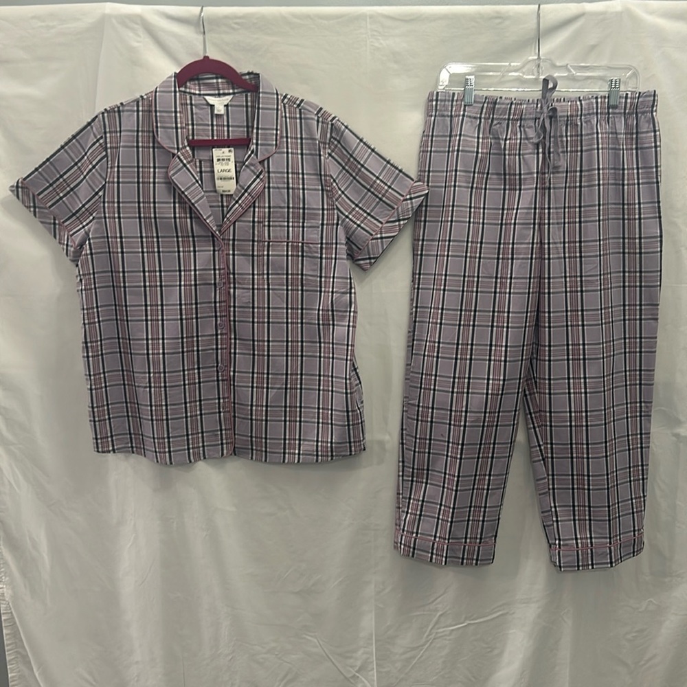 Woman’s pajamas